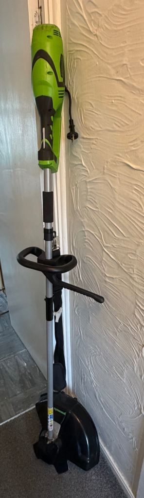 Greenworks GST1246 Garden Strimmer & Edger – Good Condition