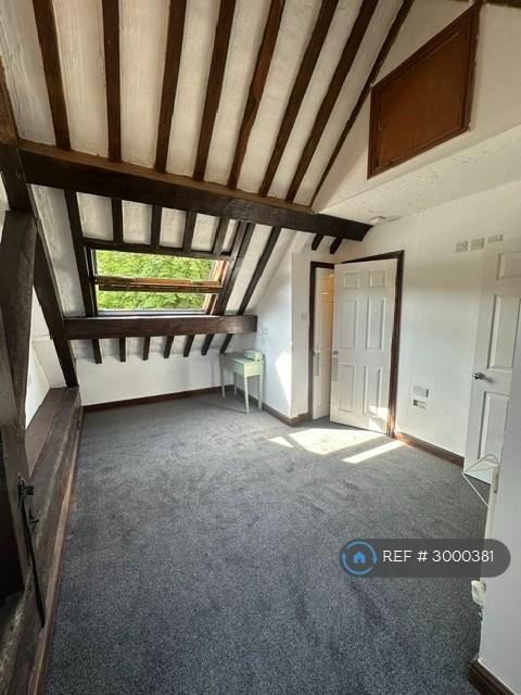 1 bedroom flat in Bathafarn Hall, Ruthin, LL15 (1 bed) (#3000381)