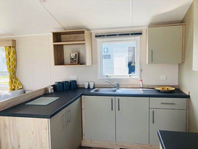 Pre Owned 2025 Static Caravan For Sale - £39,995 - IP17 2QP