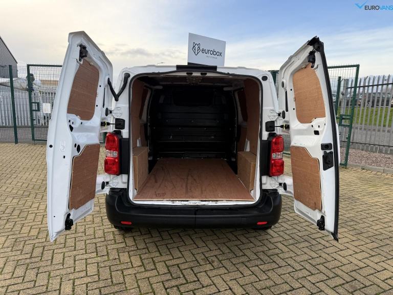 CITROEN DISPATCH 1.5 BLUEHDI 1000 ENTERPRISE PRO M Diesel Manual in White