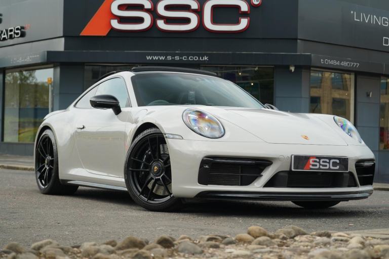 Porsche 911 3.0T 992 Carrera 4 GTS 4WD Euro 6 (s/s) 2dr
