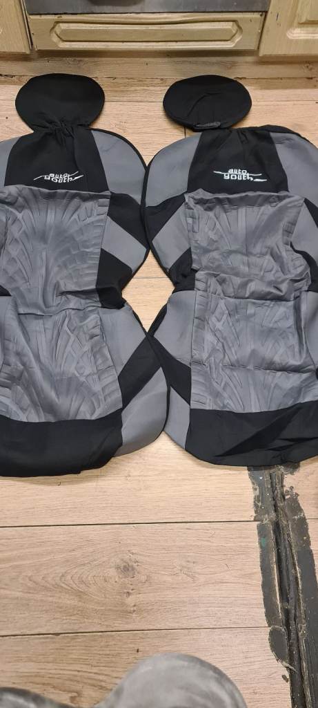 Universal car seat covers new 