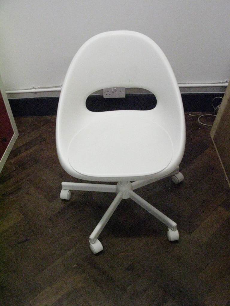 IKEA MALSKÄR Swivel chair, white colour