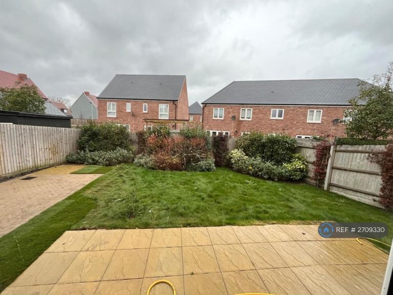 4 bedroom house in Baker Road, Springfield, Chelmsford, CM1 (4 bed) (#2709330)