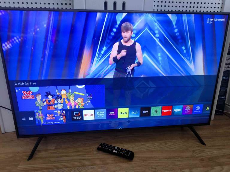 Samsung 43" UHD 4k HDR Smart TV
