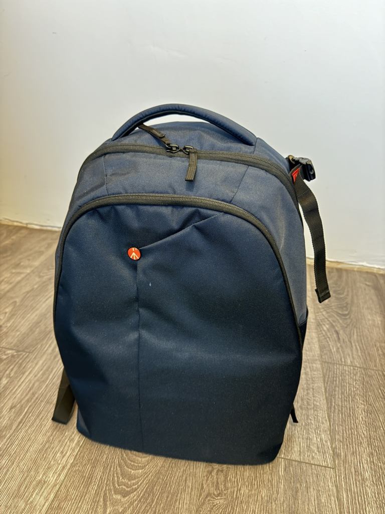 Manfrotto camera backpack V Blue for DSLR/CSC