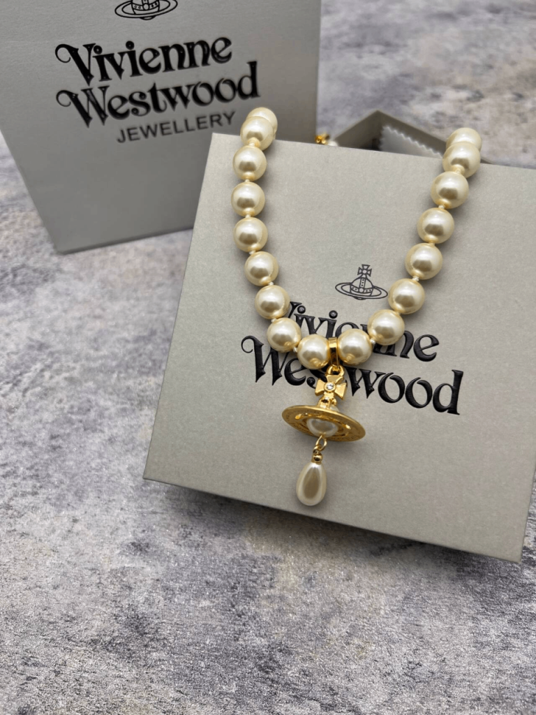 Vivienne Westwood Pearl Orb Necklace – Gold Tone, As Good As New