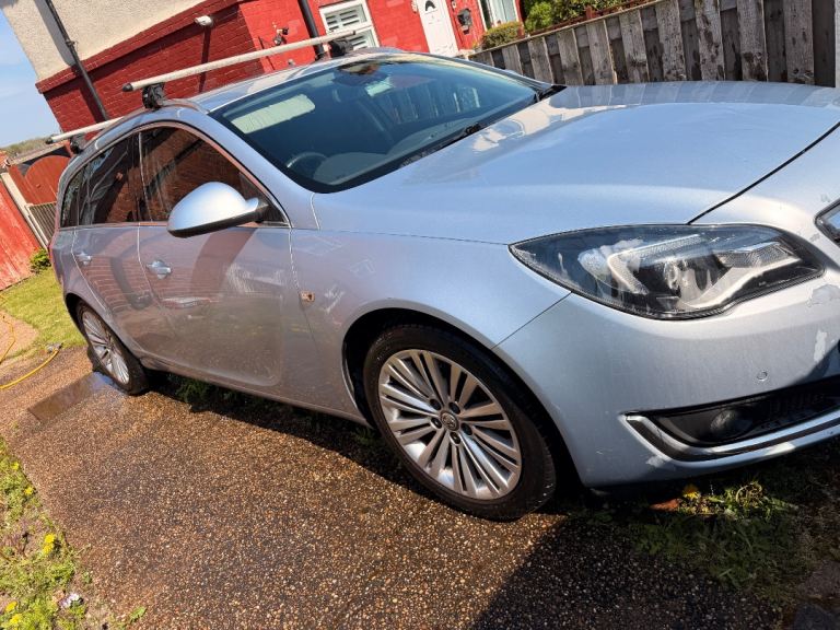 Vauxhall, INSIGNIA, Estate, 2014, Manual, 1956 (cc), 5 doors