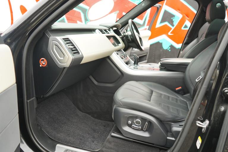 2017 Land Rover Range Rover Sport 3.0 SD V6 Autobiography Dynamic SUV 5dr