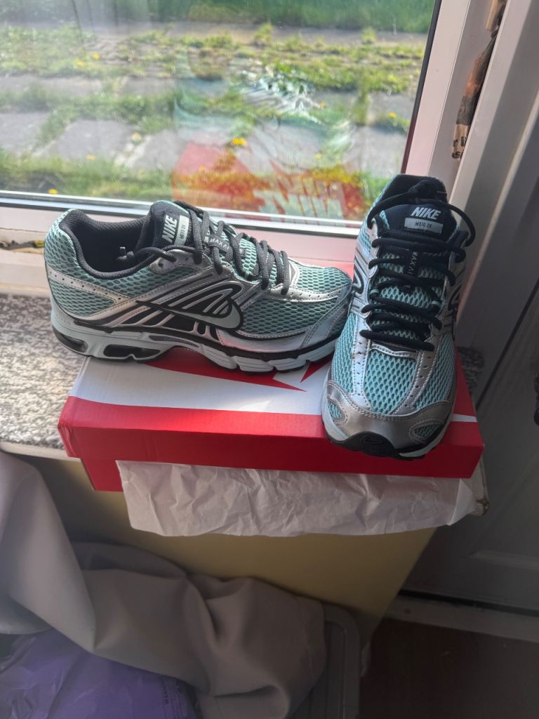 Nike Moto 2K Trainers – Teal/Silver Brand New Y2K Running Style