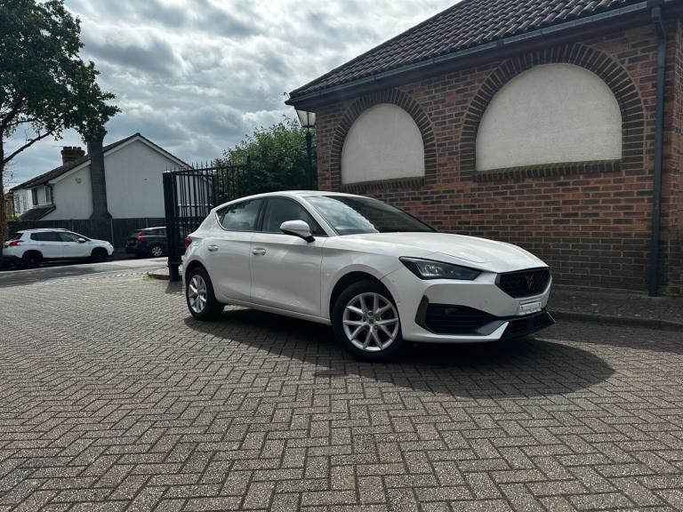 2024 SEAT Leon 1.0 TSI EVO SE 5dr HATCHBACK Petrol Manual