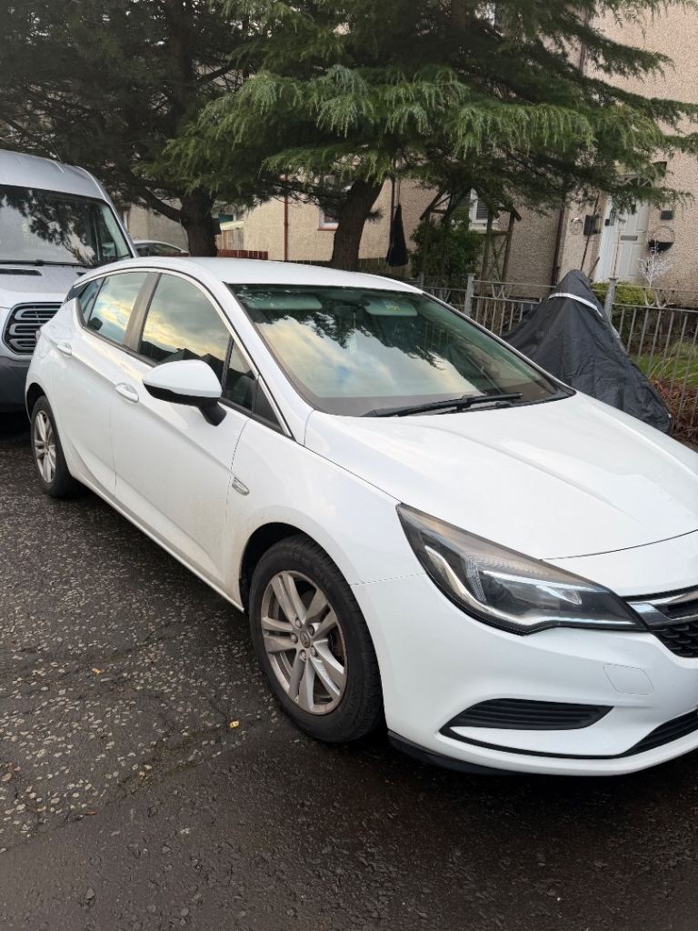 Vauxhall, ASTRA, Hatchback, 2016, Manual, 1598 (cc), 5 doors