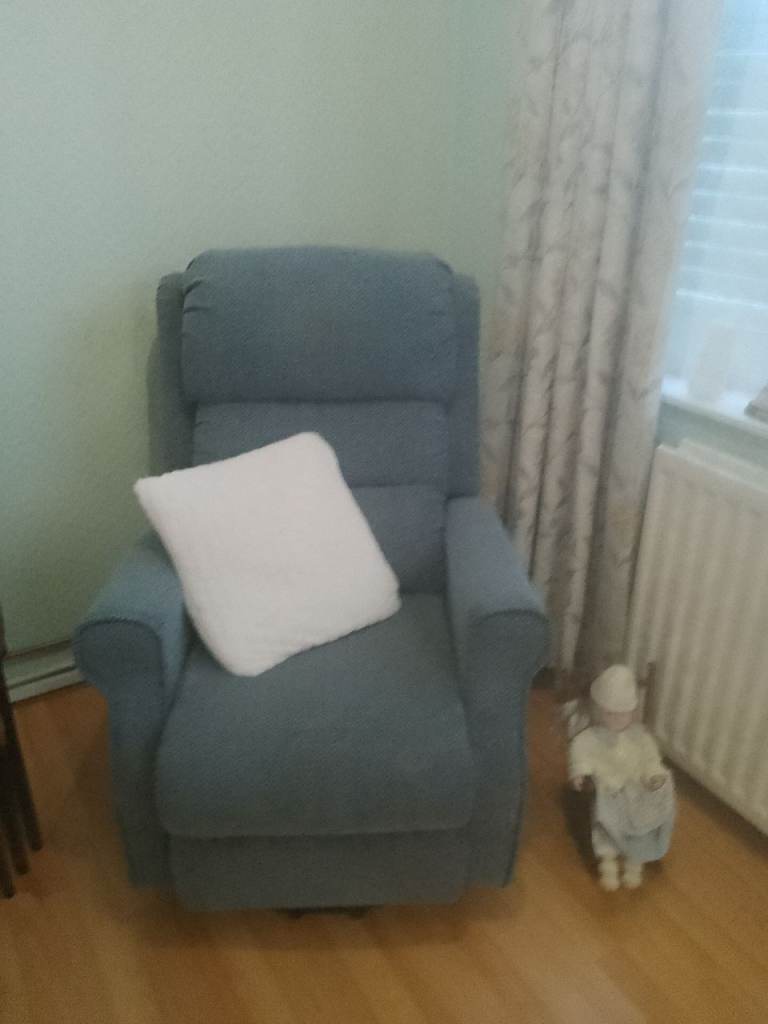 Riser recliner armchairs x2