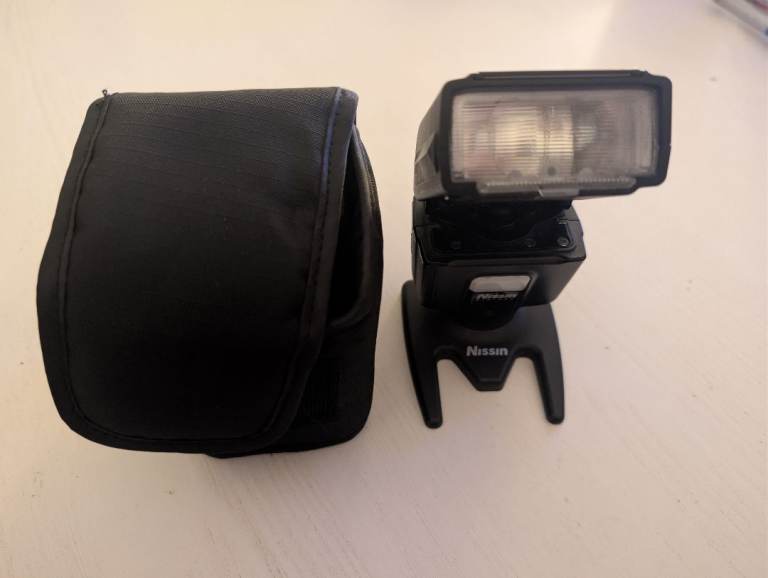 Nissin i40 flash for Fuji 