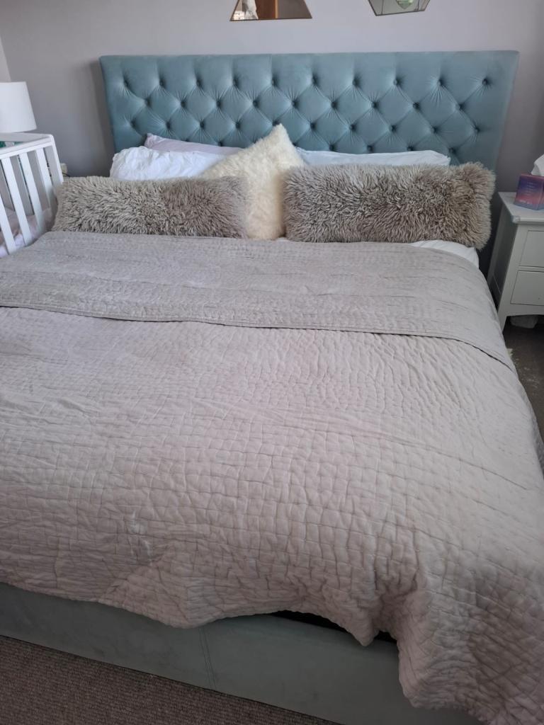 super king sized bed