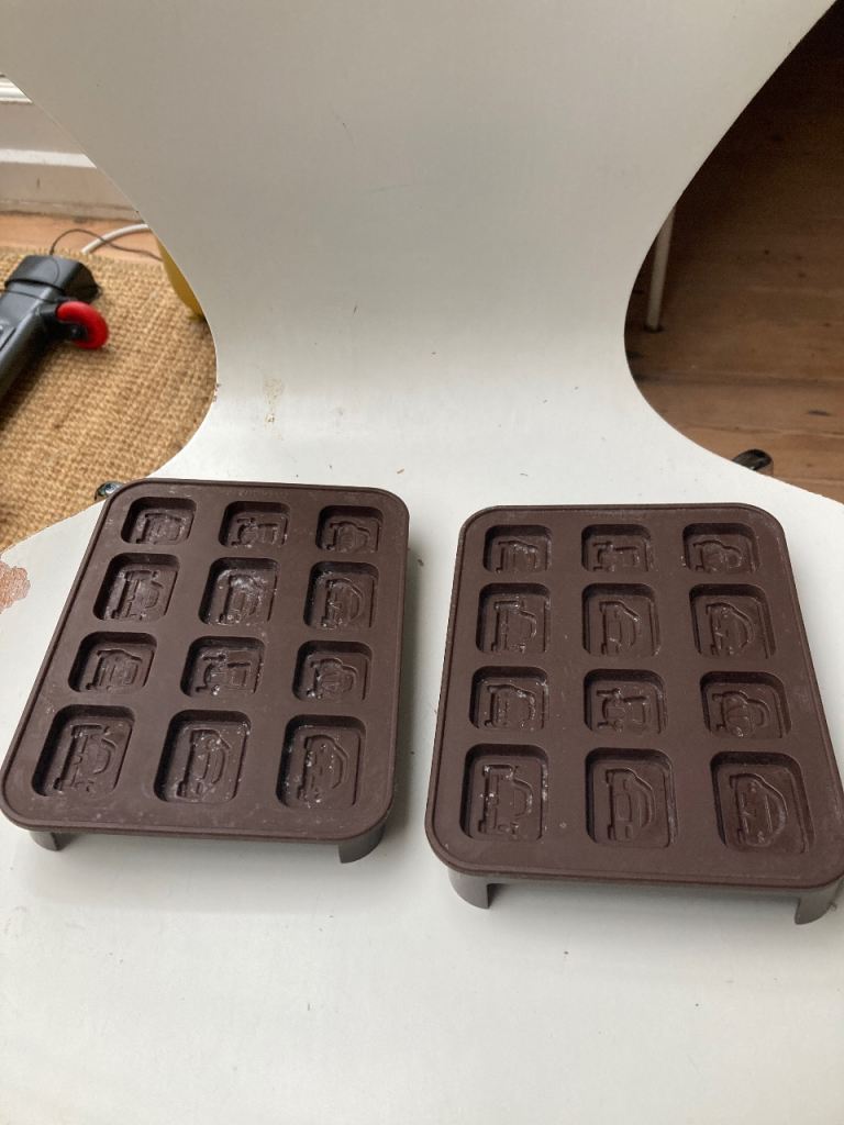 REAVAILABLE  Free Chocolate Moulds x2 BS7