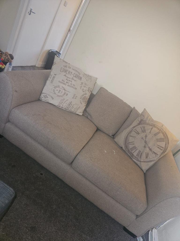 3 seater sofa 
