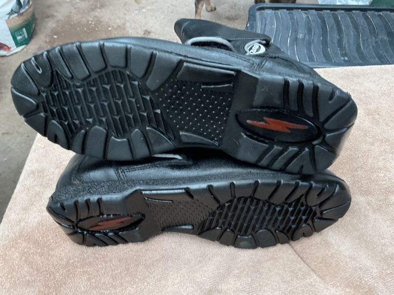 As new men’s boots  uk size 9