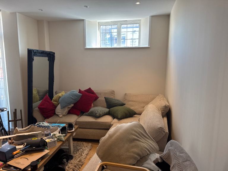 Painting and decorating 