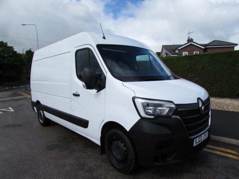2022 Renault Master MM35dCi 135 Business Medium Roof Van PANEL VAN Diesel Manual