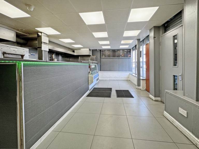 Lease for Sale - Pizzaria Takeaway