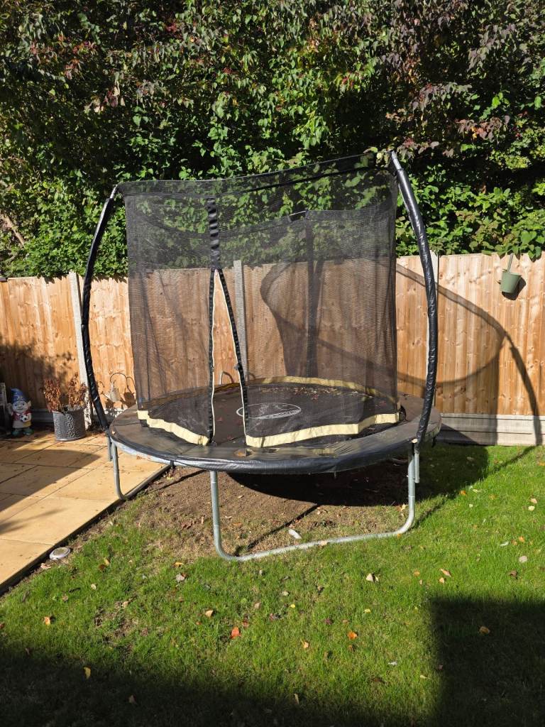 Trampoline 8ft For Sale 