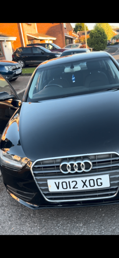 Audi, A4, Saloon, 2012, Manual, 1798 (cc), 4 doors