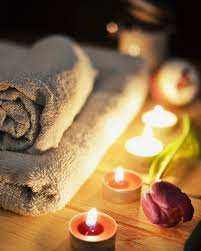 Relaxing massage by Profesional experienced therapyst