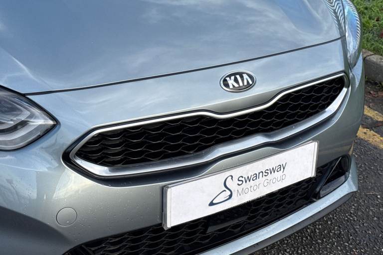 2019 Kia Ceed 1.4 T-GDi GT-Line Lunar Edition Euro 6 (s/s) 5dr Hatchback PETROL Manual