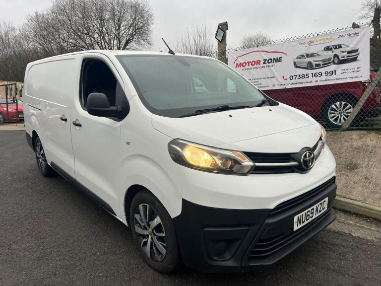 2020 Toyota ProAce 2.0D Icon Long Panel Van LWB Euro 6 (s/s) 6dr PANEL VAN Diesel Manual