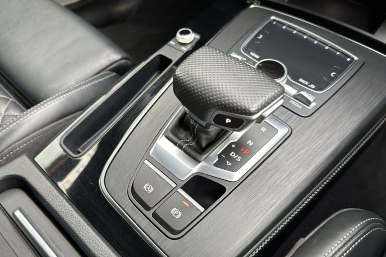  Audi Q5 2.0 Tdi 40 Vorsprung Suv 5dr Diesel S Tronic Quattro Euro 6 s/s 190 Ps