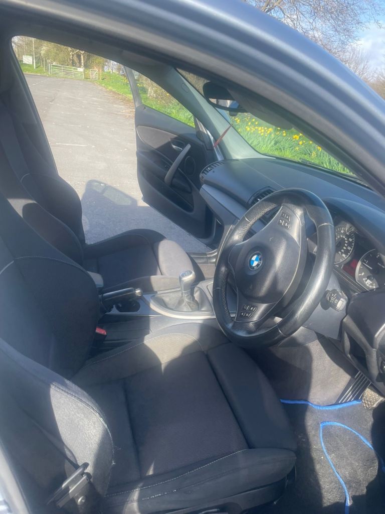 BMW, 1 SERIES, Hatchback, 2011, Manual, 1995 (cc), 5 doors