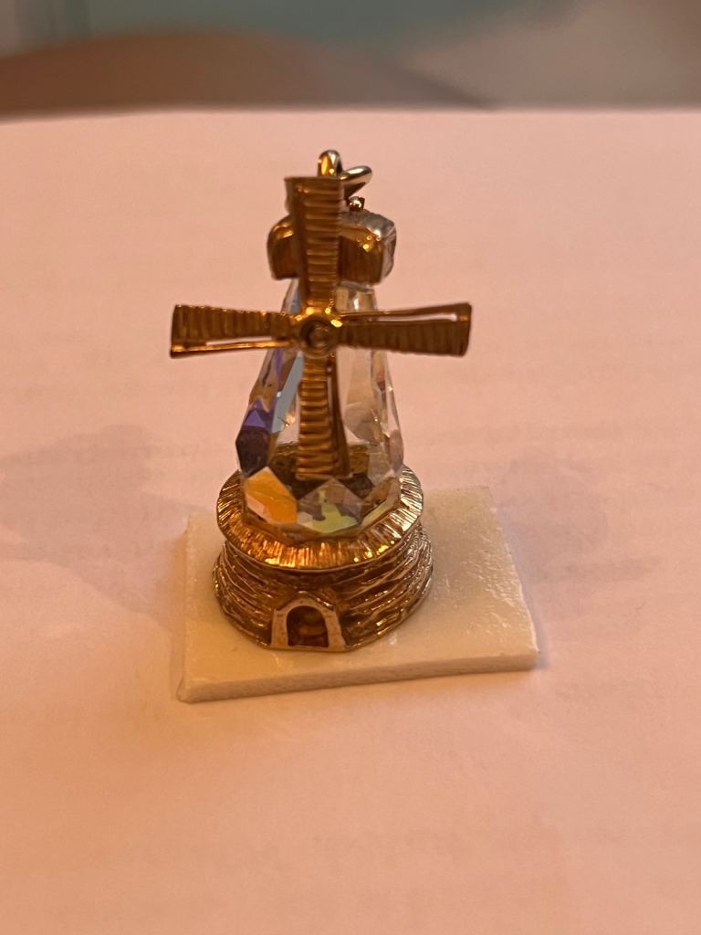 9ct Windmill Charm