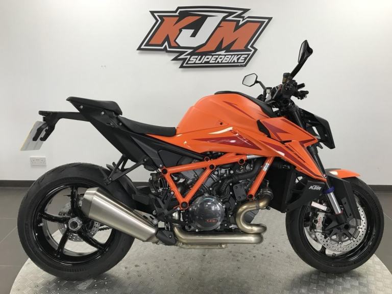 KTM 1390 SUPER DUKE R EVO, PRE REGISTERED ZERO MILES, HUGE SAVING