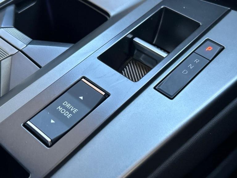  Vauxhall Grandland Electric 73kwh Gs Suv 5dr Electric Auto 213 Ps Electric