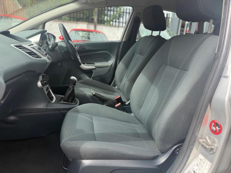 2010 Ford Fiesta 1.25 Zetec 5dr HATCHBACK Petrol Manual