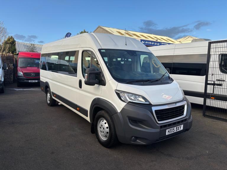 2015 Peugeot Boxer 2.2 HDi 440 FWD L4 H2 4dr minibus 17 seater PSV MOT AVAILABLE REAR RAMPS Minib...