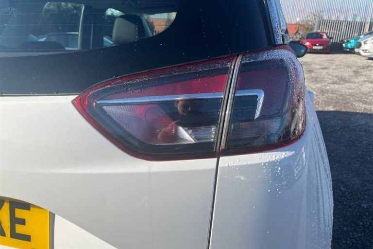 2019 Vauxhall Crossland X 1.2T ecoTec [110] SE 5dr [6 Speed] [S/S] HATCHBACK PETROL Manual