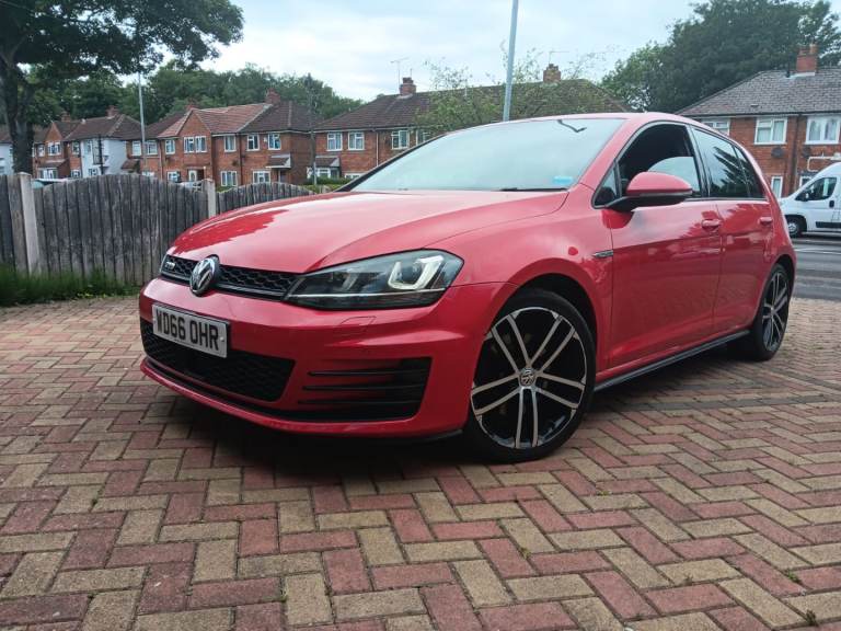 Volkswagen, GOLF, Hatchback, 2017, Semi-Auto, 1968 (cc), 5 doors