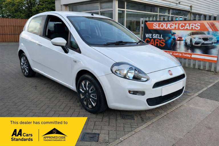 2013 Fiat Punto 1.2 Pop 3dr [Start Stop] HATCHBACK Petrol Manual
