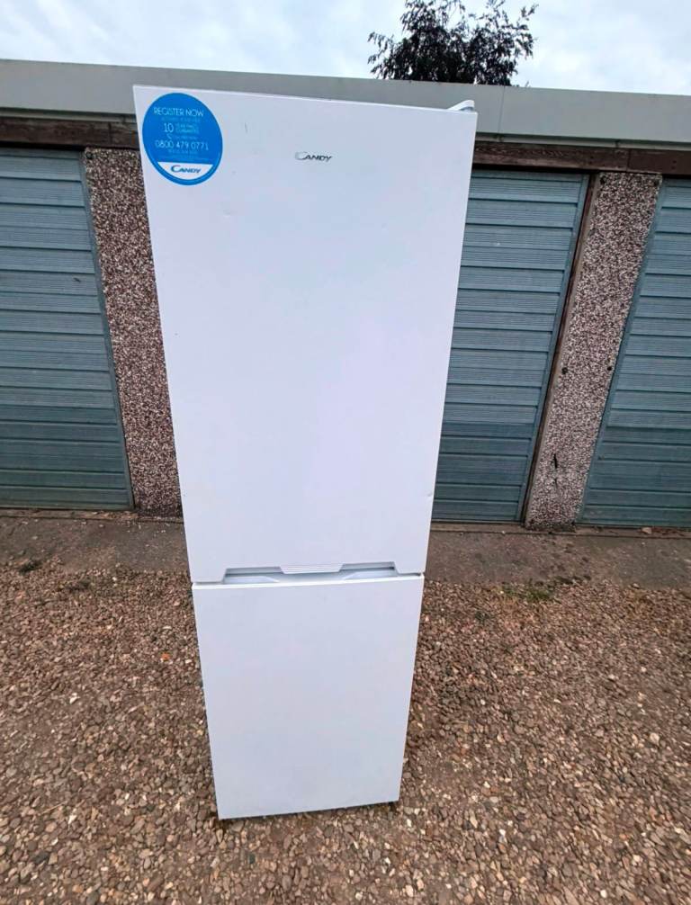 Candy CSS175WK Freestanding Fridge Freezer – White, As Good As New Delivery Available 