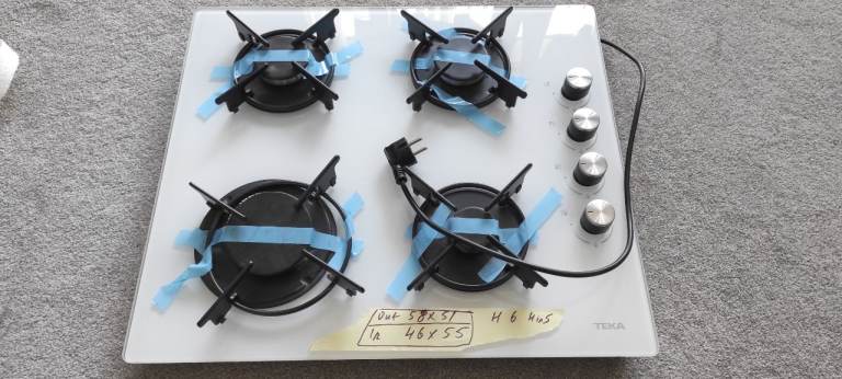 TEKA gas hob 4 burners glass ceramic. New.