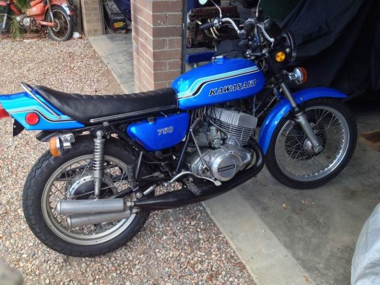 wanted suzuki gt kawasaki kh models two stroke twins or triples
