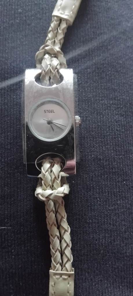 Woman's Steel Watch New and New Battery