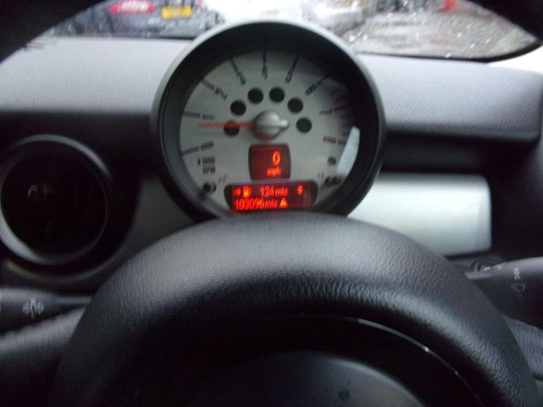 2011 MINI Hatch 1.6 One 3dr HATCHBACK PETROL Manual