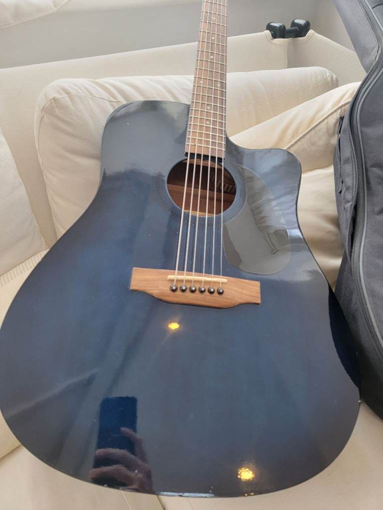 Encore blue classical guitar