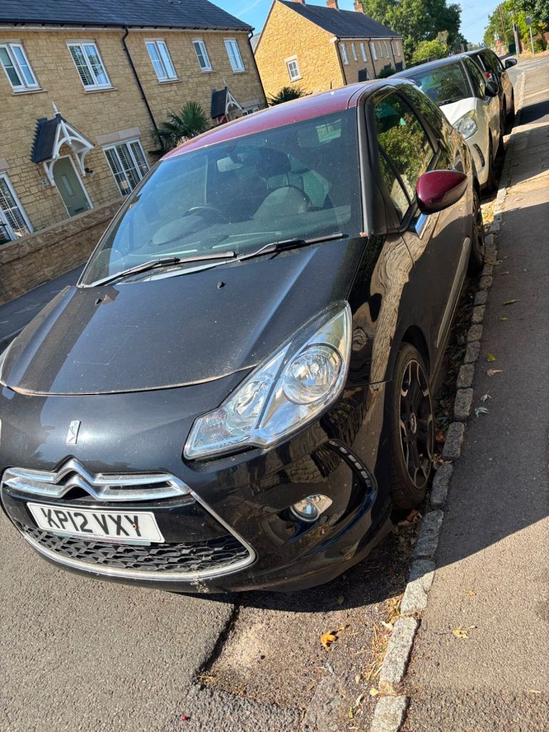 Citroen, DS3, Hatchback, 2012, Manual, 1560 (cc), 3 doors