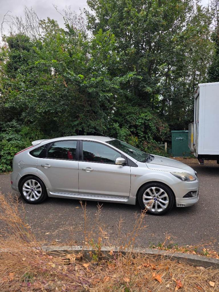 Ford, FOCUS, Hatchback, 2010, Manual, 1560 (cc), 5 doors