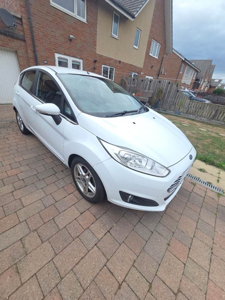Ford fiesta 1.5tdci 2014