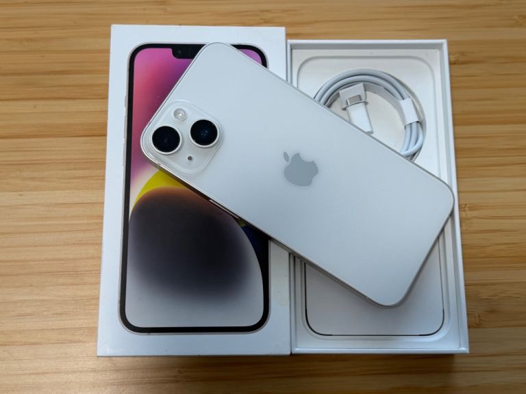 Starlight iPhone 14 128GB Unlocked – Excellent Condition